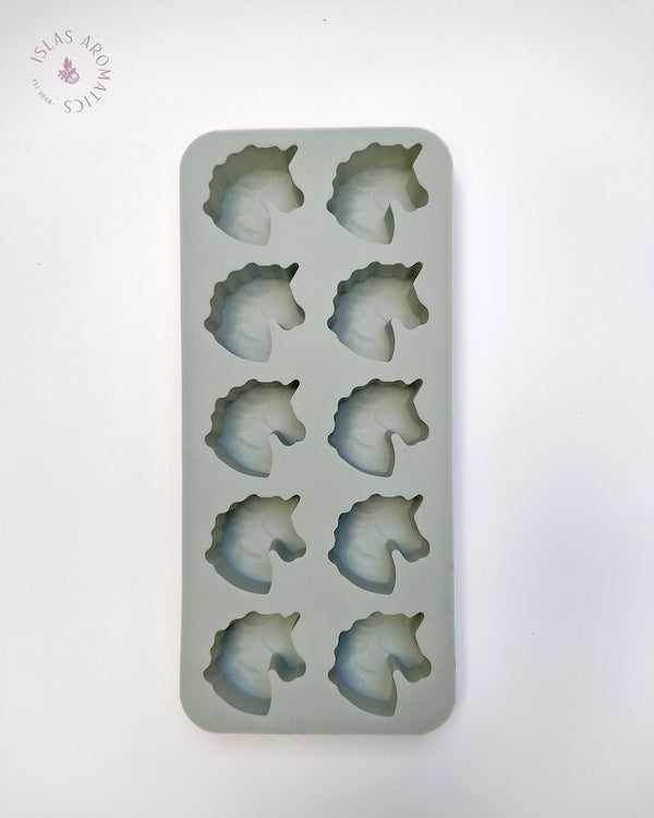 Mini Unicorns 12-Cavity Mold